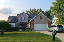 Pre-foreclosure in  WINDERMERE DR Grand Blanc, MI 48439