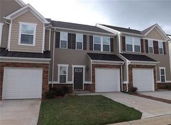 Pre-foreclosure in  COPPER BEECH TRCE Charlotte, NC 28273