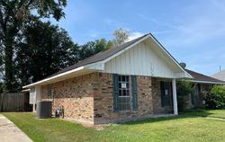 Pre-foreclosure in  JESTER AVE Baton Rouge, LA 70816
