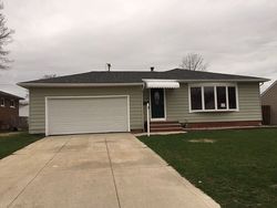 Pre-foreclosure in  CHARLES ST Eastlake, OH 44095