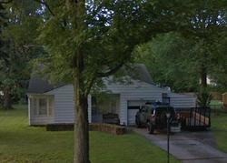 Pre-foreclosure in  EISENHOWER DR Willoughby, OH 44094