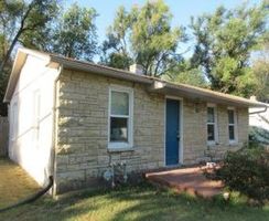 Pre-foreclosure in  ALLEN RD Manhattan, KS 66502