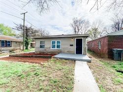 Pre-foreclosure in  HOVEY ST Indianapolis, IN 46218