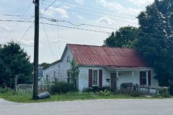  E High St, Corydon IN