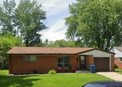 Pre-foreclosure in  IRELAND DR Indianapolis, IN 46235