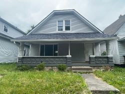 Pre-foreclosure in  N MOUNT ST Indianapolis, IN 46222