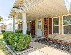 Pre-foreclosure in  WHITE AVE Lincoln, IL 62656