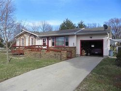 Pre-foreclosure in  NORTHBROOKE CT Lincoln, IL 62656