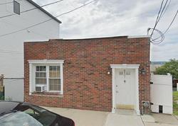 Pre-foreclosure in  MEADOWVIEW AVE North Bergen, NJ 07047