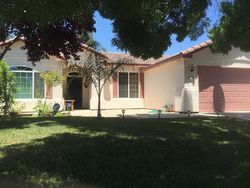 Pre-foreclosure Listing in E WILLOW RIDGE AVE REEDLEY, CA 93654