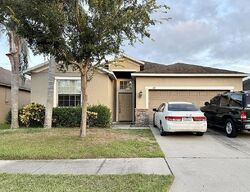 Pre-foreclosure in  PALM WARBLER LN Ruskin, FL 33570