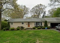 Pre-foreclosure in  TWIN OAKS TER Stratford, CT 06614