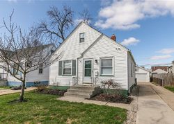 Pre-foreclosure in  W 148TH ST Cleveland, OH 44135