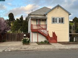 Pre-foreclosure Listing in TENNENT AVE PINOLE, CA 94564