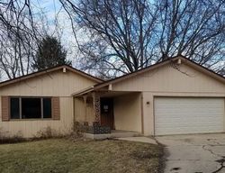 Pre-foreclosure in  ROXBURY CLOSE Rockford, IL 61107