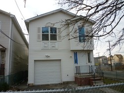 Pre-foreclosure in  HOBSON ST Newark, NJ 07112