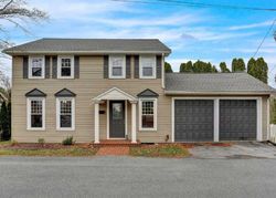 Pre-foreclosure Listing in N PINE ST WOMELSDORF, PA 19567