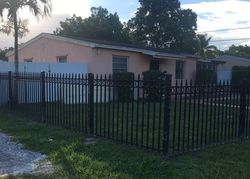 Pre-foreclosure in  NW 17TH PL Miami, FL 33167