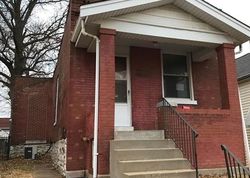 Pre-foreclosure in  NEWPORT AVE Saint Louis, MO 63116