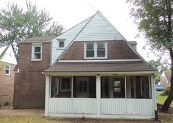 Pre-foreclosure in  N STUYVESANT DR Wilmington, DE 19809