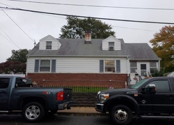 Pre-foreclosure in  CLAUSS ST Carteret, NJ 07008