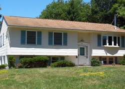 Pre-foreclosure in  PEACE DR Middletown, NY 10941
