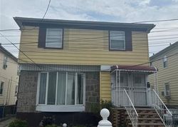 Pre-foreclosure in  227TH ST Springfield Gardens, NY 11413