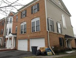 Pre-foreclosure Listing in LEE HOLLOW PL ELLICOTT CITY, MD 21043