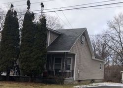 Pre-foreclosure in  TAURUS RD Schenectady, NY 12304
