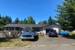 Pre-foreclosure in  SE 202ND PL Kent, WA 98031