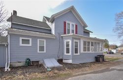 Pre-foreclosure in  CHESTNUT ST Phelps, NY 14532