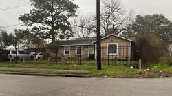 Pre-foreclosure in  CARROLL OLIVER WAY Houston, TX 77020
