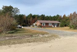 Pre-foreclosure in  GARLAND RD Gable, SC 29051