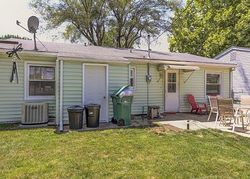 Pre-foreclosure in  FAIRMONT DR Springfield, IL 62702