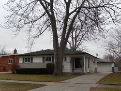 Pre-foreclosure in  N CHARLESWORTH ST Dearborn Heights, MI 48127