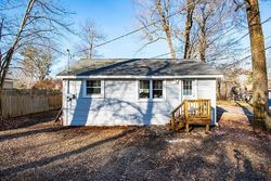 Pre-foreclosure in  HELEN AVE Rutland, MA 01543