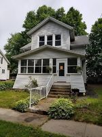 Pre-foreclosure in  WORTHY AVE West Springfield, MA 01089