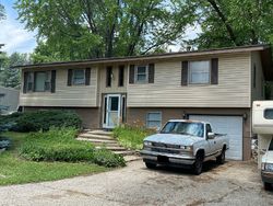 Pre-foreclosure in  MYANG AVE Mchenry, IL 60050