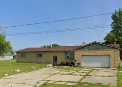 Pre-foreclosure in  LAPEER RD Davison, MI 48423