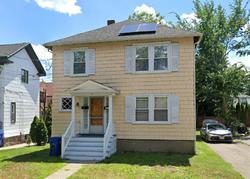 Pre-foreclosure Listing in BOWERS ST NEWTONVILLE, MA 02460