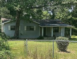 Pre-foreclosure Listing in CROSSROADS RD LUCEDALE, MS 39452