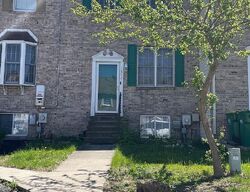 Pre-foreclosure in  GOLDSMITH LN Newark, DE 19702