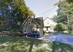 Pre-foreclosure in  LAKE DR Guilford, CT 06437