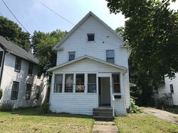 Pre-foreclosure Listing in MADISON ST EAST ROCHESTER, NY 14445