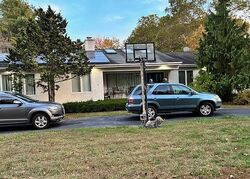 Pre-foreclosure in  PINE CONE LN Islandia, NY 11749