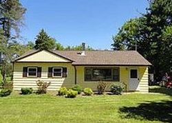 Pre-foreclosure Listing in MILL RD EAST AURORA, NY 14052