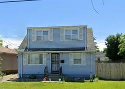 Pre-foreclosure in  HIRST AVE Cleveland, OH 44135