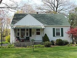 Pre-foreclosure in  FERNHURST AVE Cleveland, OH 44130