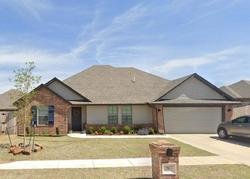 Pre-foreclosure in  NW 138TH ST Piedmont, OK 73078