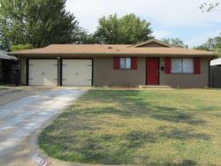 Pre-foreclosure in  SW 83RD ST Oklahoma City, OK 73159